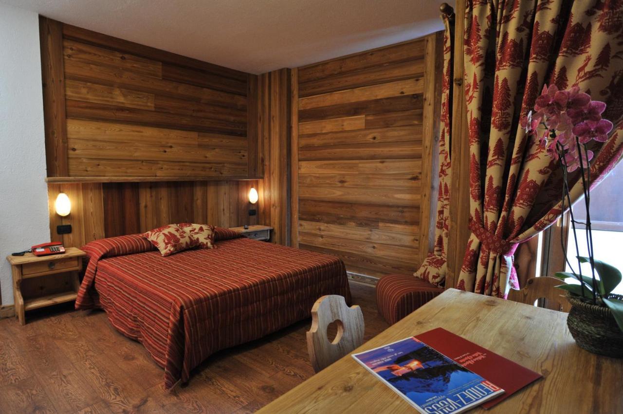 Hotel Rendez-Vous Aymavilles Zimmer foto